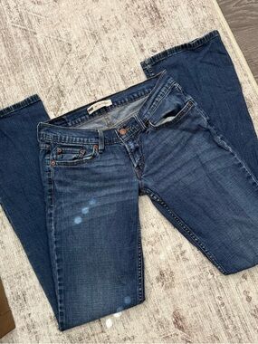 Y2K vintage Levi’s denim Low rise Dark Wash Straight Leg Jeans